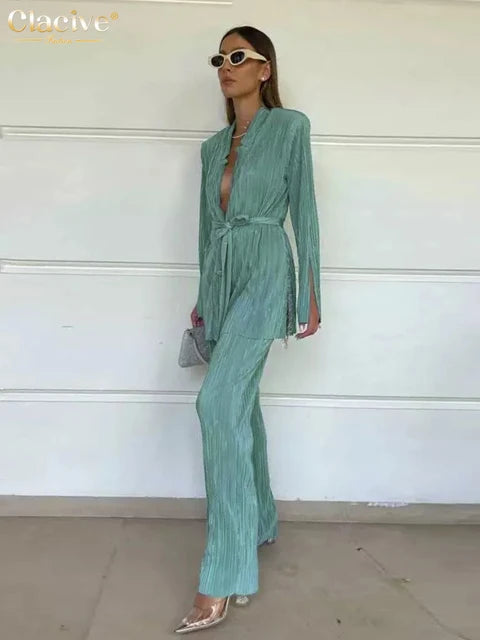 Clacive Luxe Ensemble - Montzel Collection