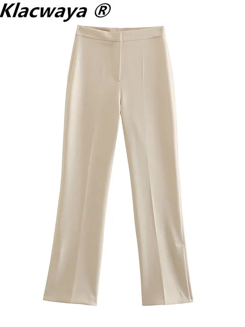 Klacwaya Elegance Ensemble - Montzel Collection