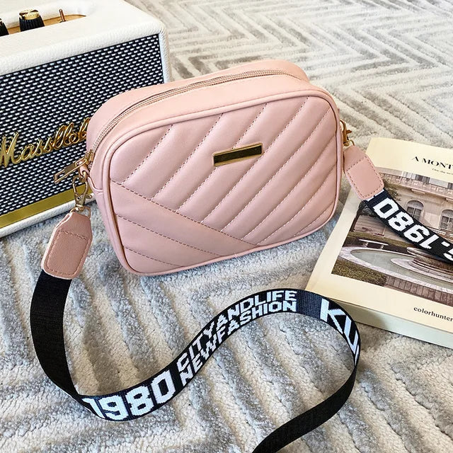 Bolsa Vintage Lingge Bordada - Montzel Collection