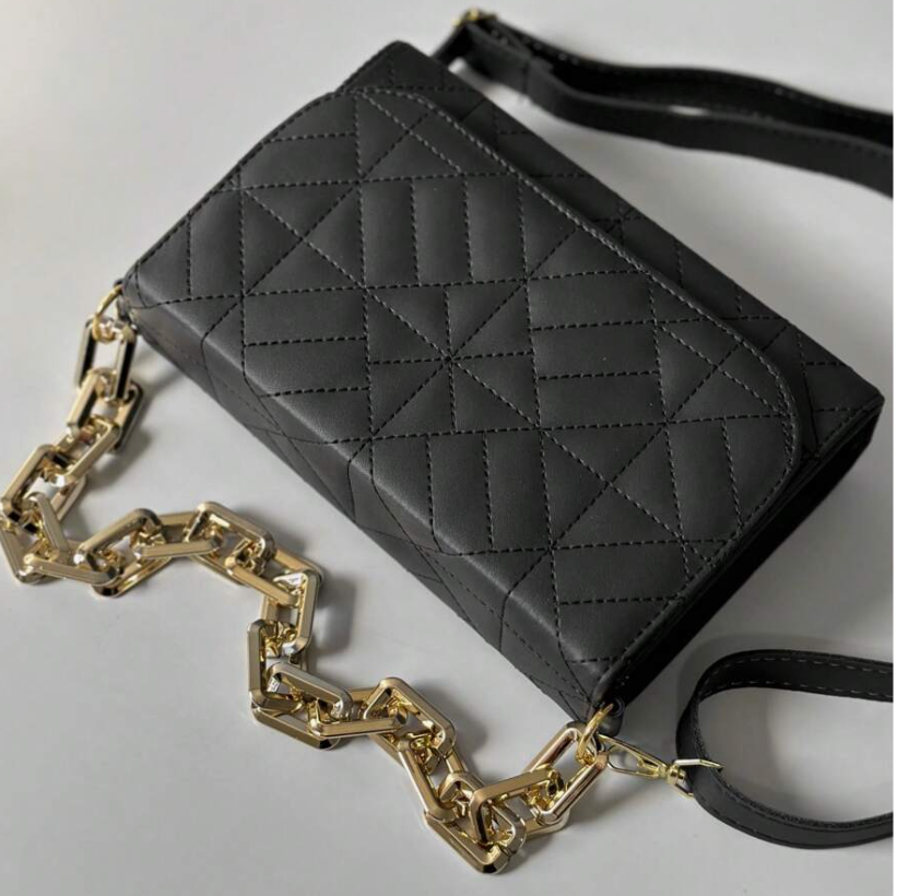 Bolsa quadrada aba minimalista bordada - Exclusive Bags - Montzel Collection