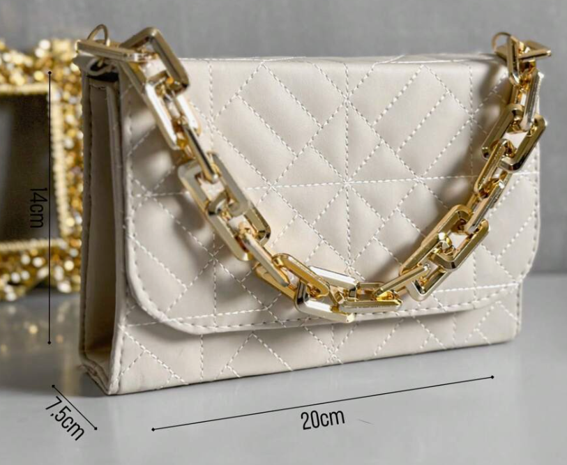 Bolsa quadrada aba minimalista bordada - Exclusive Bags - Montzel Collection