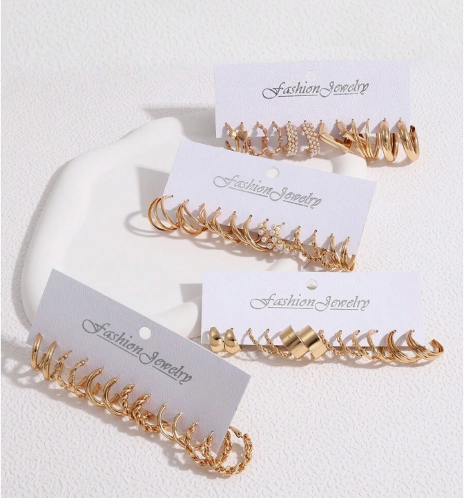 Conjunto Com 24 Pares De Brincos Fashionable - Montzel Collection