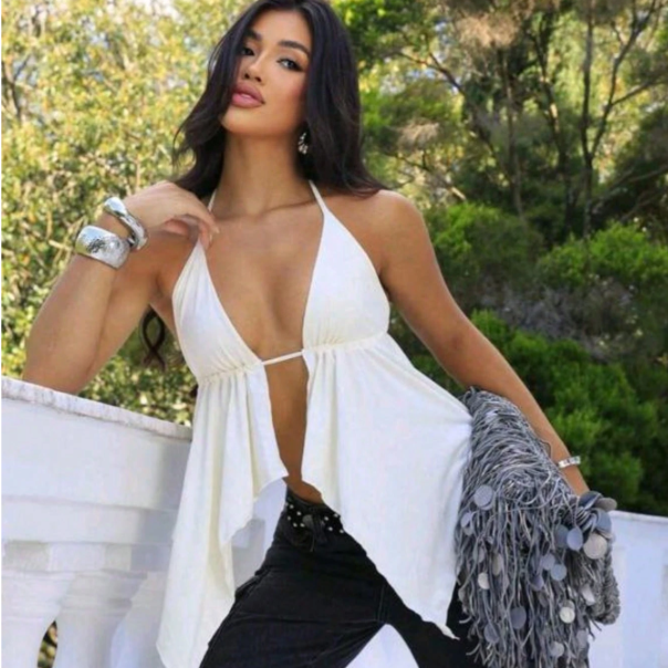 Cropped Bata com Babado