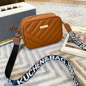 Bolsa Vintage Lingge Bordada - Montzel Collection 