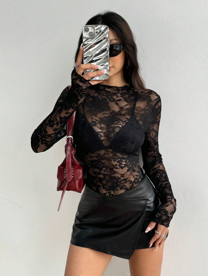 Top EgrlEra Peônia Lace