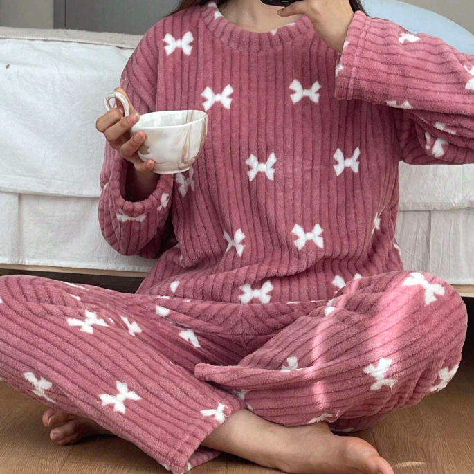 Pijama Fluffy Bow