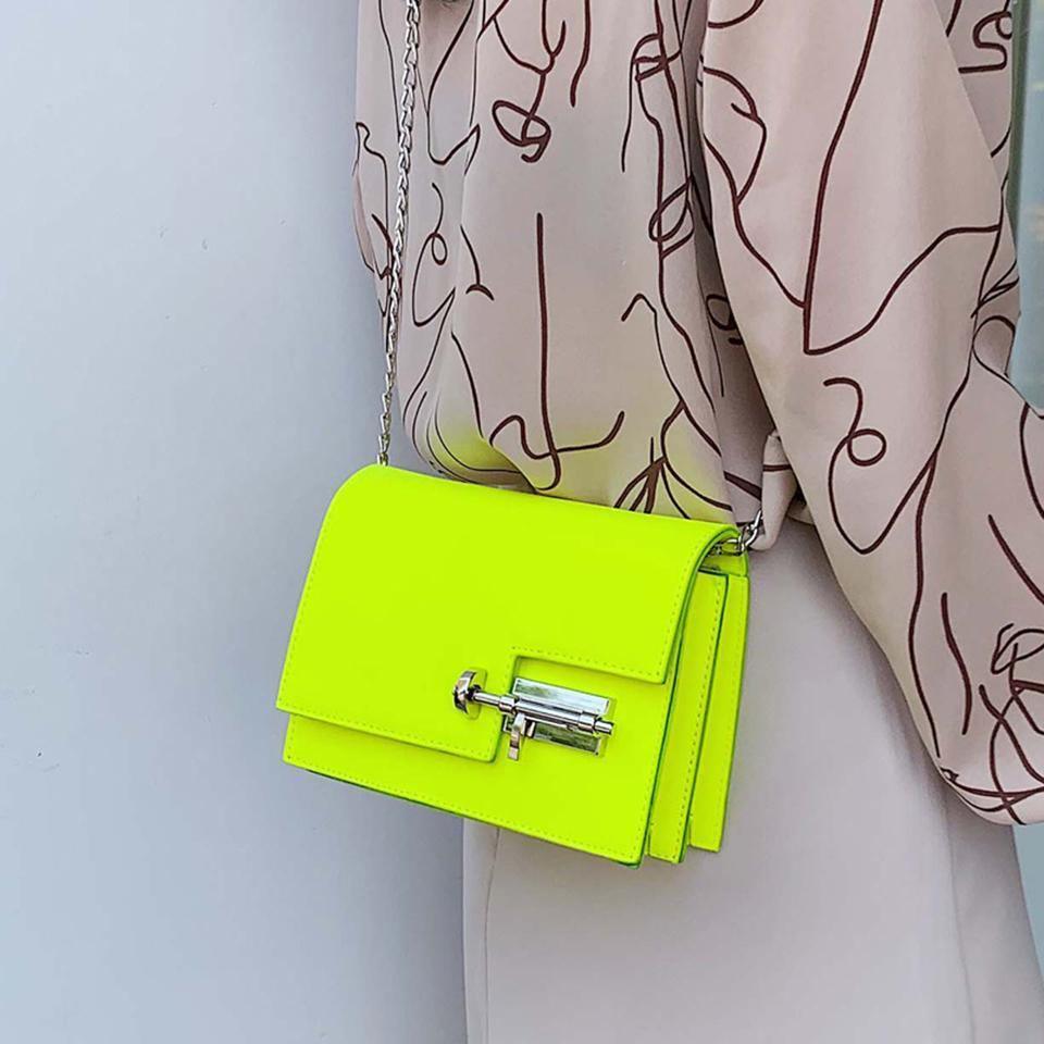 Penny Lane - Bolsa Couro Neon Pequena Tiracolo - Montzel Collection 